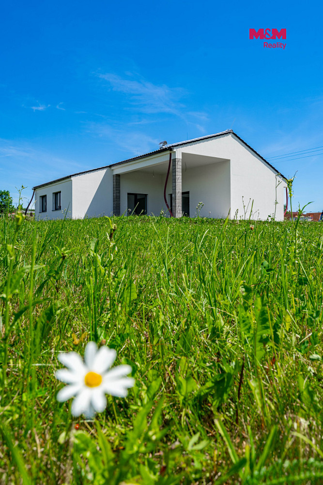 Prodej domu 120 m² s pozemkem 933 m² — photo 4