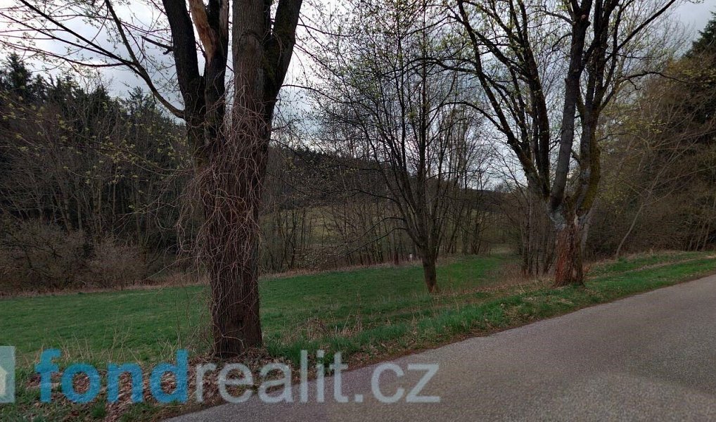Prodej stavebního pozemku 1 210 m², Stará Paka – náhled fotky 6
