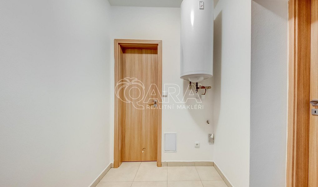 Prodej bytu 2+kk 50 m², Dobříš – náhled fotky 16