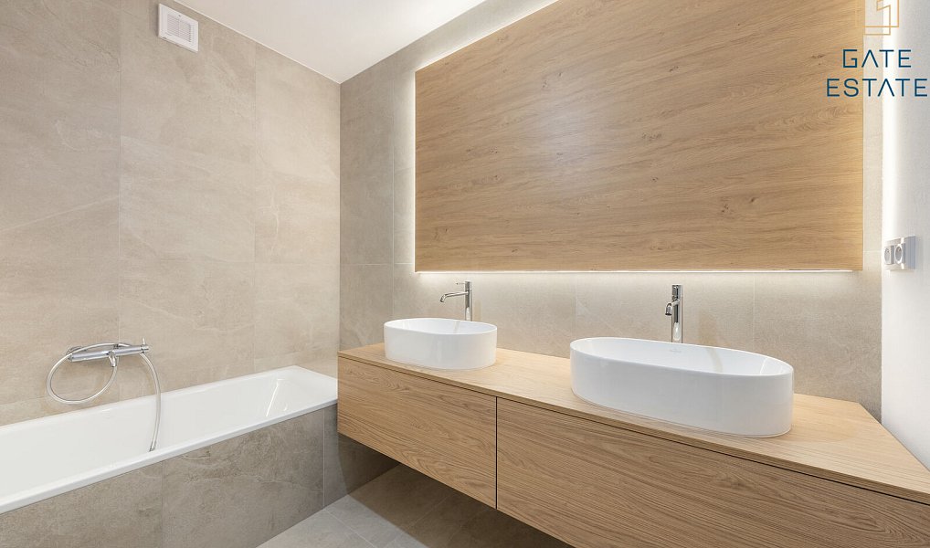 Prodej domu 217 m² s pozemkem 270 m², Holešov – náhled fotky 21