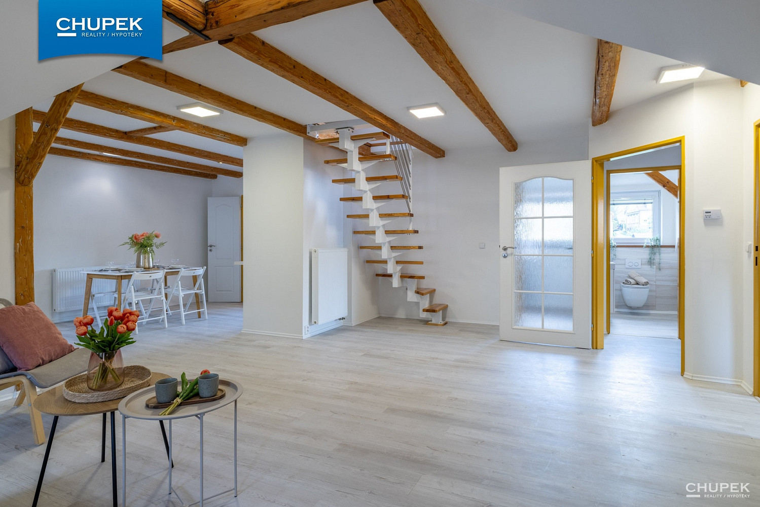 Prodej bytu 3+kk 108 m² – pohled 2