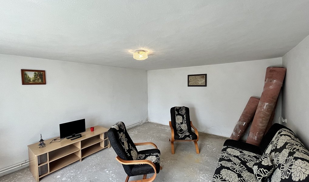 Prodej domu 193 m² s pozemkem 1 436 m², Cizkrajov – náhled fotky 26