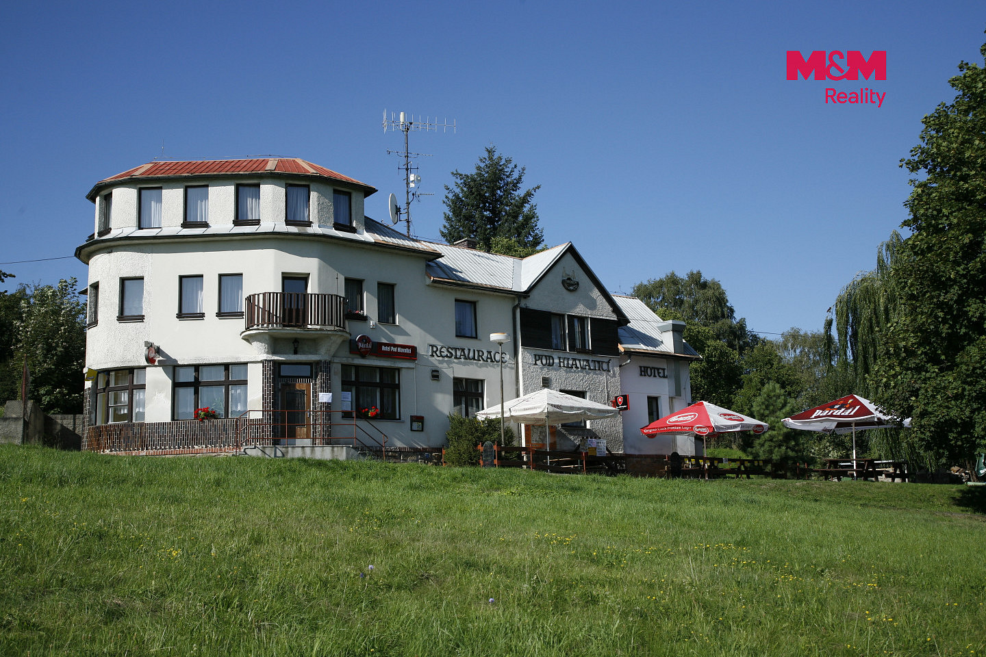 Prodej ubytovacího objektu 760 m² – fotografie 2