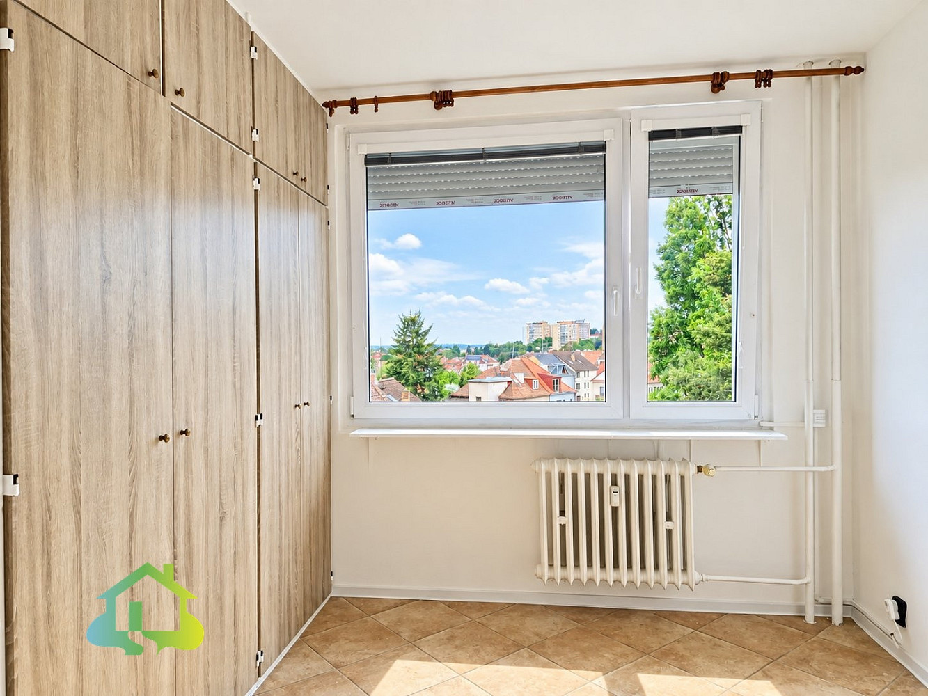 Pronájem bytu 2+kk 65 m² – fotografie 3