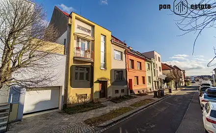 Prodej bytu 4+1 95 m², Fügnerova, Kroměříž