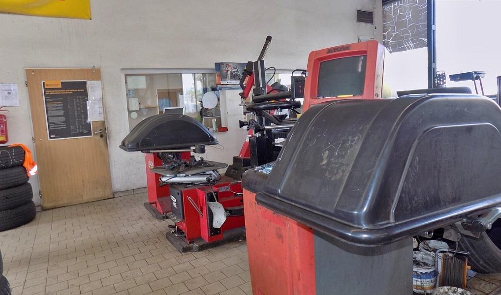 Prodej výrobních prostor 663 m², Teplice – náhled fotky 17