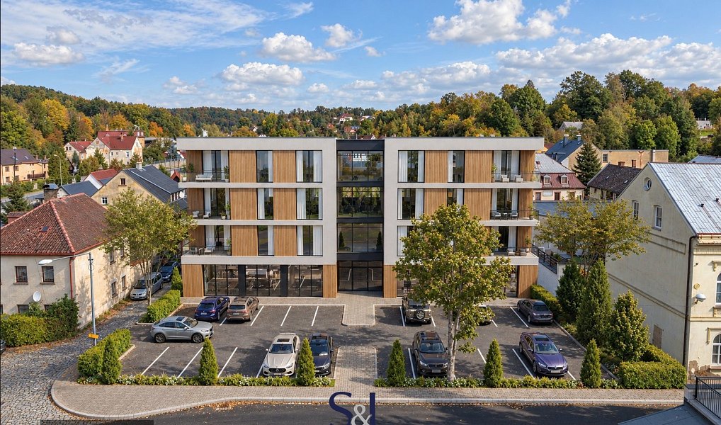 Prodej komerčního pozemku 1 009 m², Chrastava – náhled fotky 2
