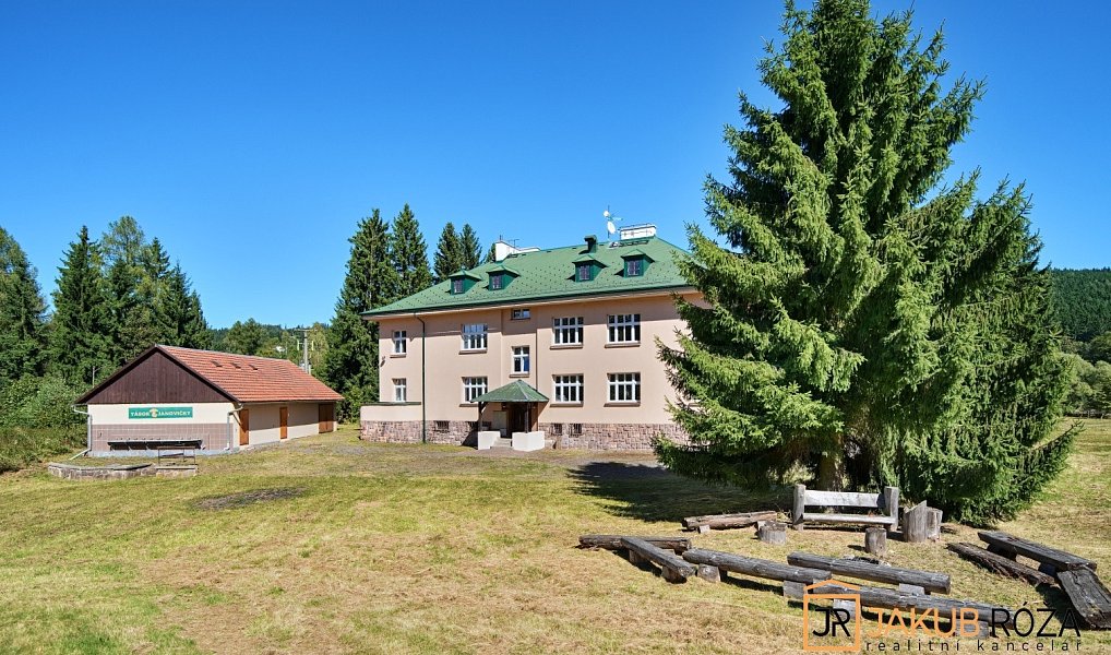 Prodej ubytovacího objektu 1 333 m², Heřmánkovice – fotka 1 z 54