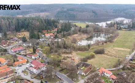 Prodej stavebního pozemku 1 943 m², Na Návsi, Vyžlovka, okres Praha-východ