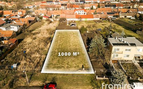 Prodej stavebního pozemku 1 000 m², Těšany, okres Brno-venkov