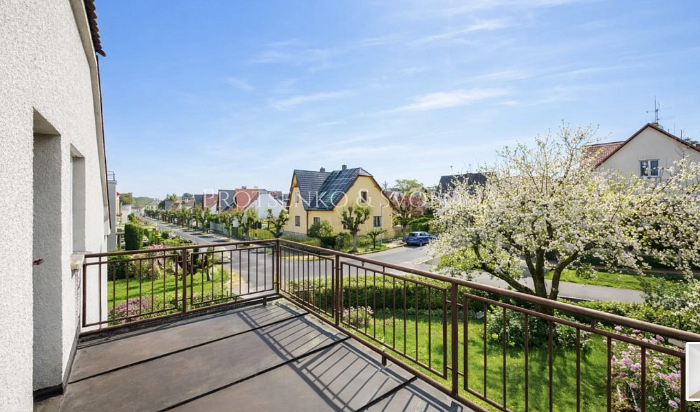 Prodej domu 308 m² s pozemkem 804 m², Písek – náhled fotky 14