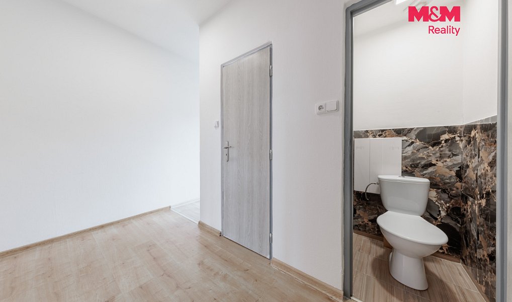 Prodej bytu 2+1 55 m², Sokolov – náhled fotky 9