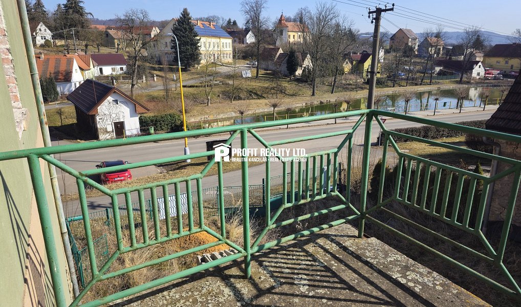 Prodej domu 166 m² s pozemkem 1 265 m², Kounov – náhled fotky 16