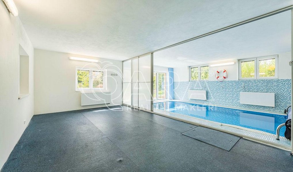 Prodej domu 362 m² s pozemkem 1 568 m², Zvánovice – náhled fotky 23