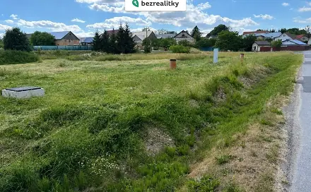 Prodej stavebního pozemku 1 425 m², Lhotka, okres Žďár nad Sázavou