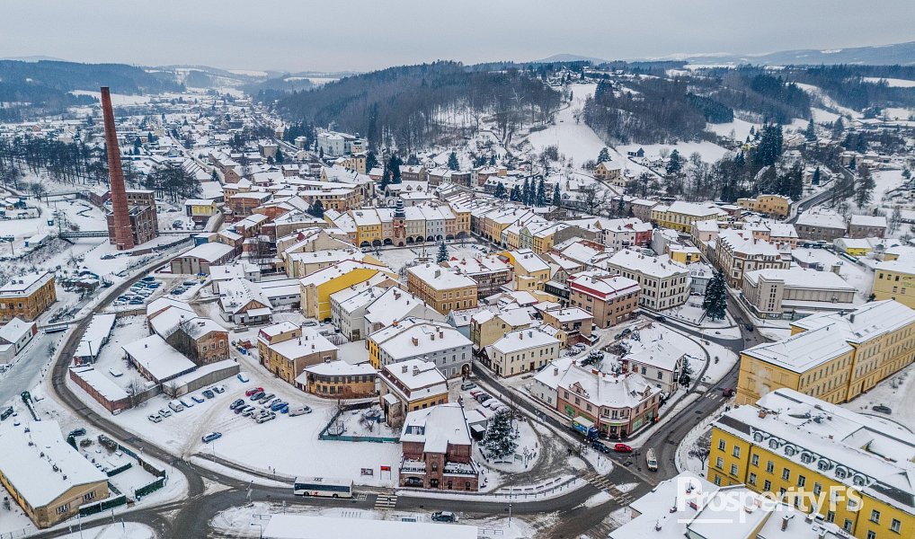 Prodej bytu 3+1 67 m², Hostinné – náhled fotky 24
