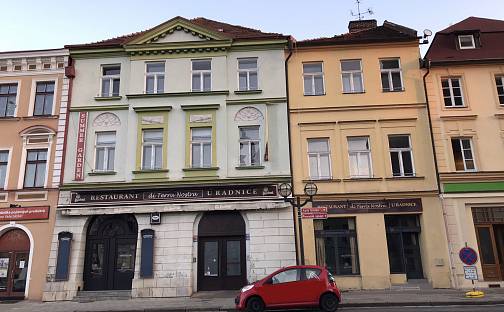 Prodej nájemního domu, činžáku 1 321 m², Velké náměstí, Hradec Králové