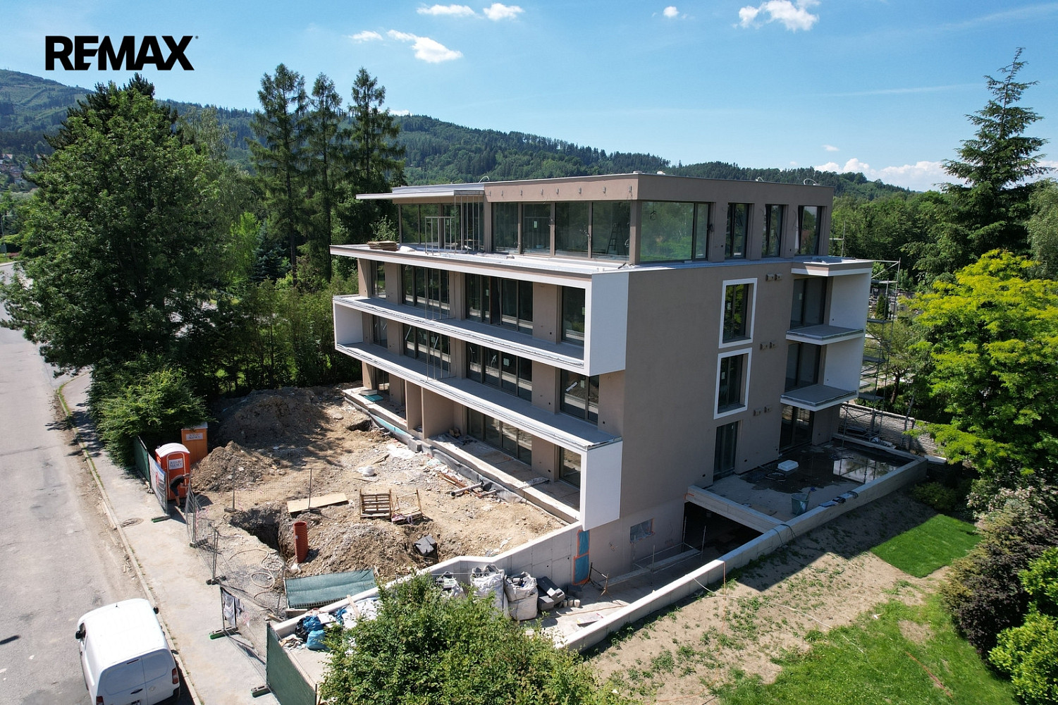 Prodej bytu 2+kk 58 m² — photo 3