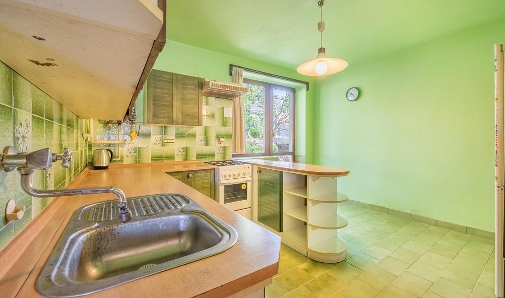 Prodej domu 340 m² s pozemkem 681 m², Plzeň – náhled fotky 10