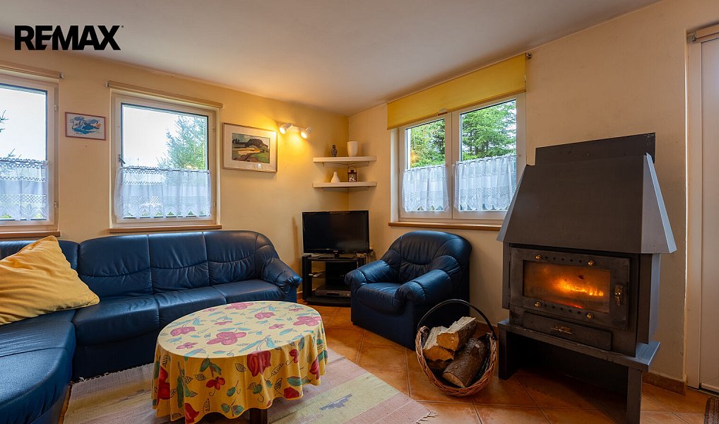 Prodej domu 78 m² s pozemkem 54 m², Velenov – náhled fotky 2