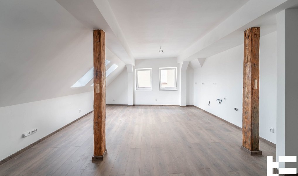 Prodej bytu 3+kk 74 m², Miličín – náhled fotky 2