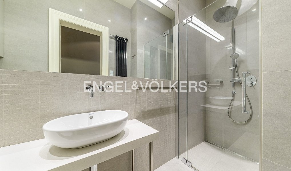 Pronájem bytu 6+kk 285 m², Praha – náhled fotky 20