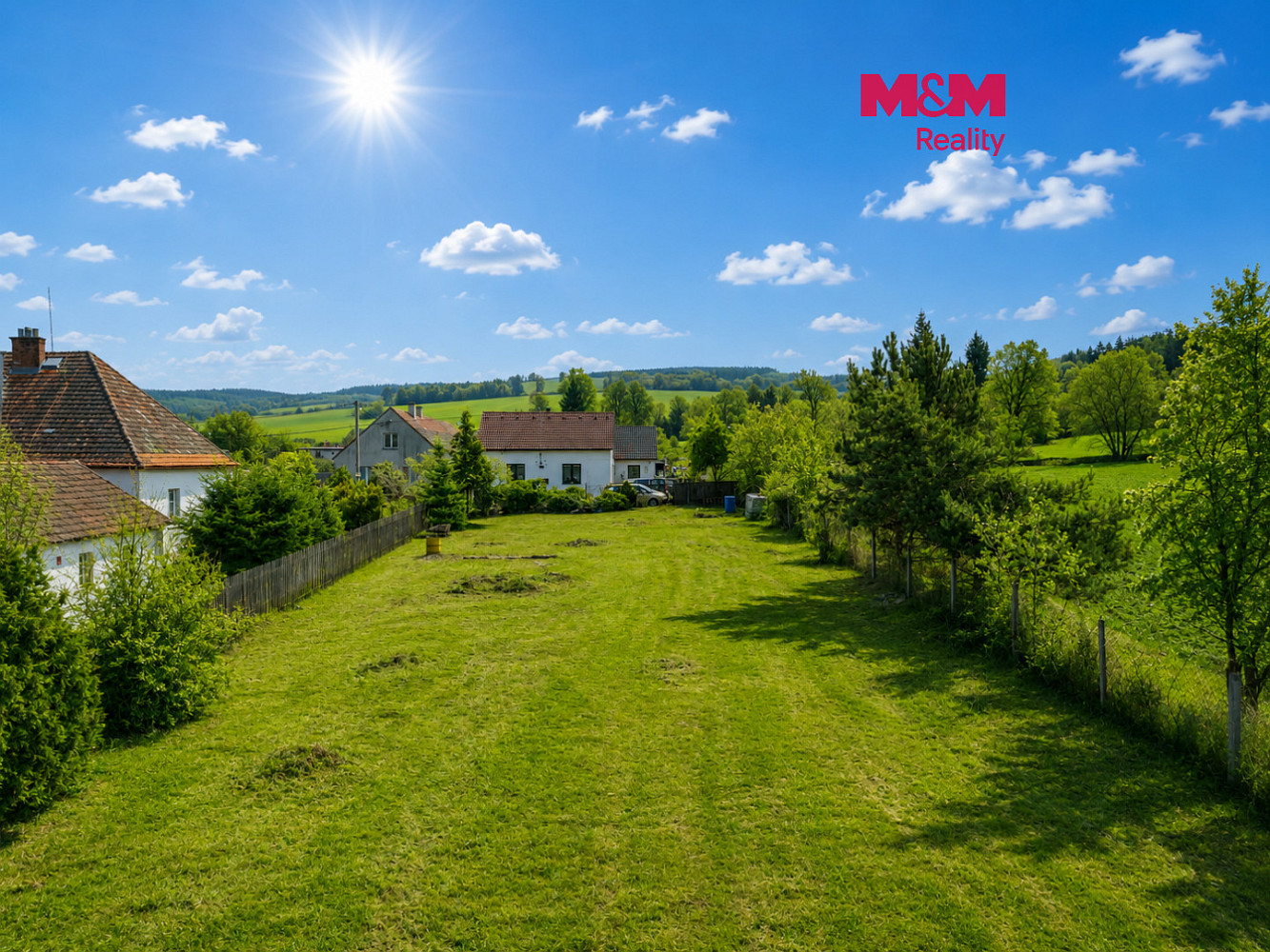 Prodej stavebního pozemku 1 329 m²
