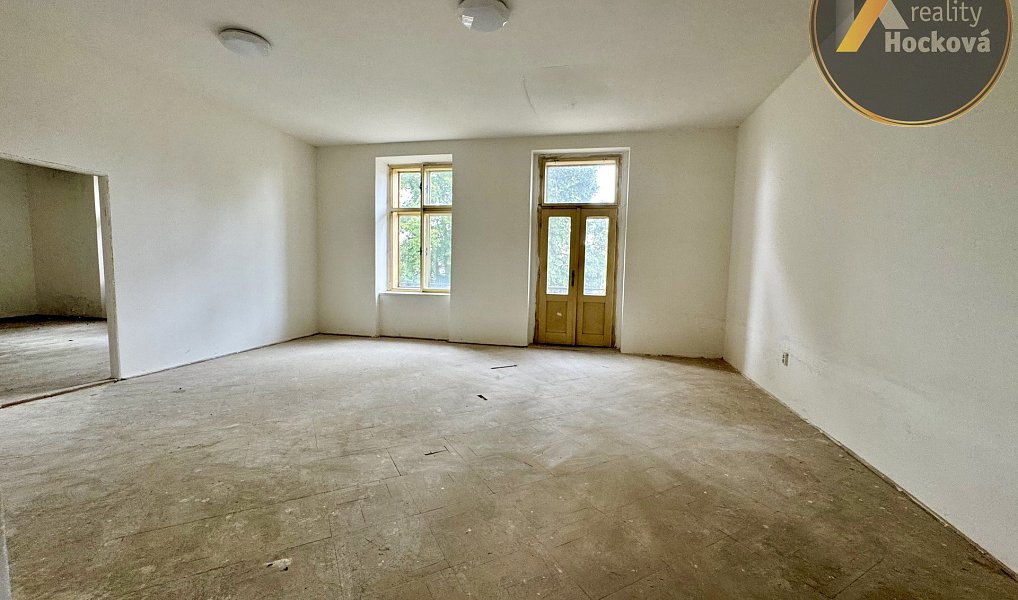 Prodej komerčního objektu (jiného typu) 2 550 m², Městec Králové – náhled fotky 10