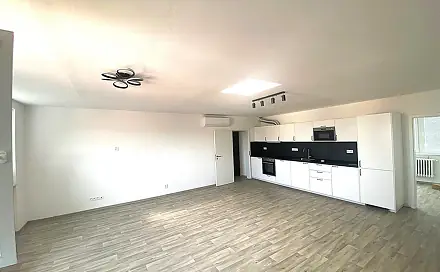 Pronájem bytu 4+kk 120 m², Sabinova, Praha 3 - Žižkov