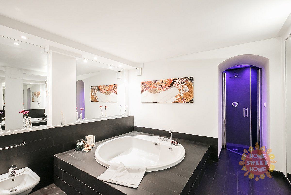 Pronájem bytu 4+1 134 m² – fotografie 2