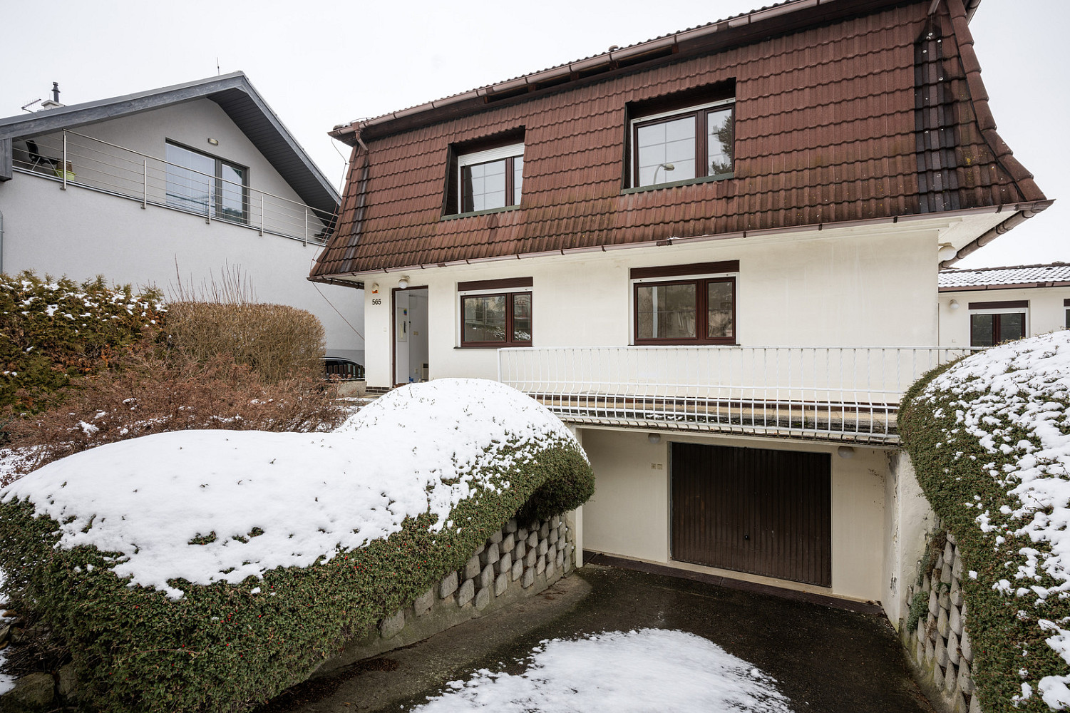Pronájem domu 365 m² s pozemkem 539 m²