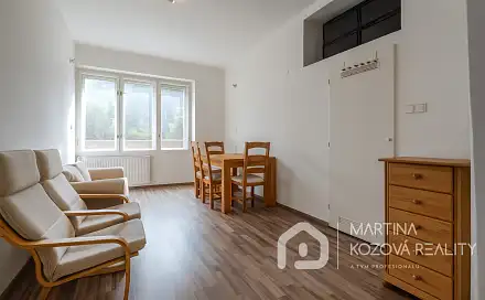 Prodej bytu 2+kk 39 m², Na Hanspaulce, Praha 6 - Dejvice