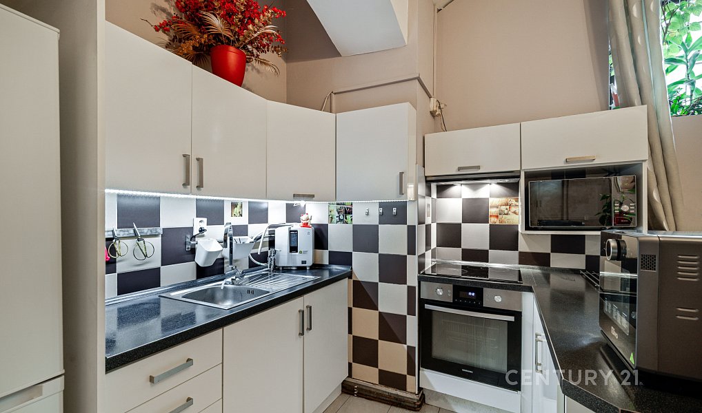 Prodej obchodních prostor 83 m², Praha – náhled fotky 5
