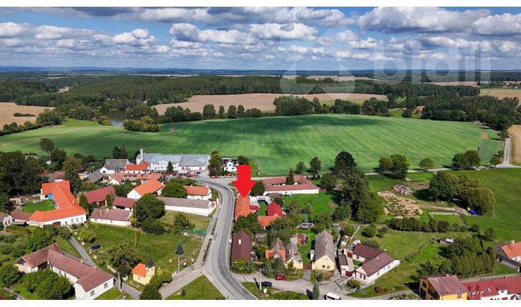 Prodej domu 240 m² s pozemkem 2 125 m², Bečice – náhled fotky 45