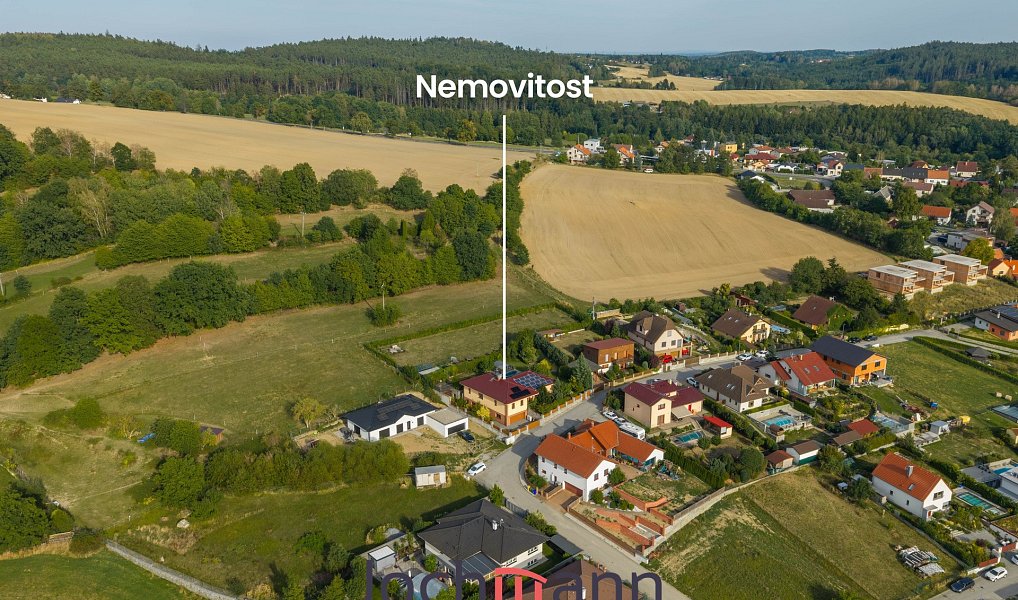 Prodej domu 274 m² s pozemkem 1 138 m², Rudolfov – náhled fotky 22
