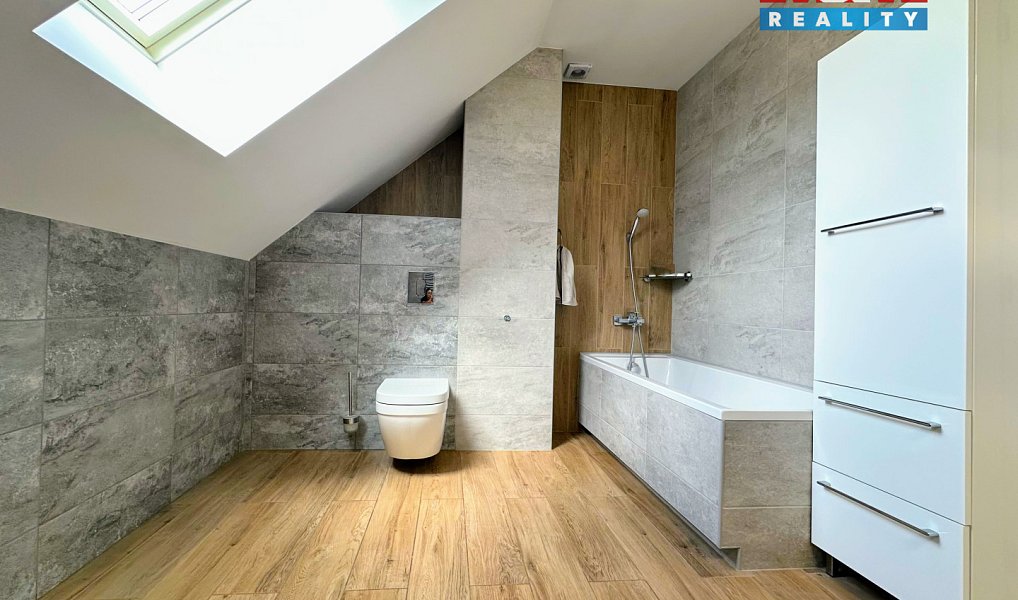 Prodej domu 180 m² s pozemkem 998 m², Petrovice u Karviné – náhled fotky 13