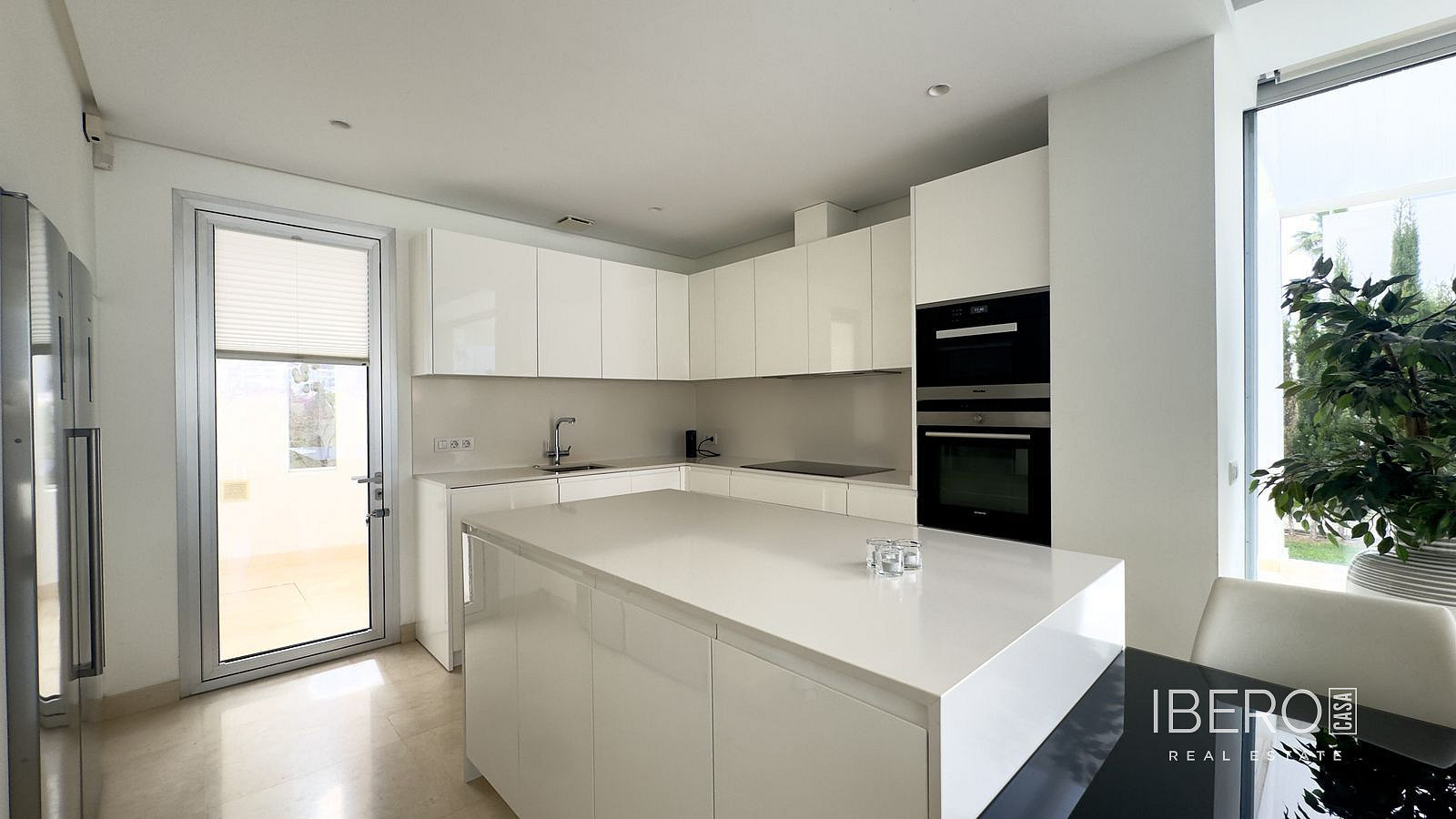 Prodej domu 195 m² s pozemkem 803 m² — photo 4