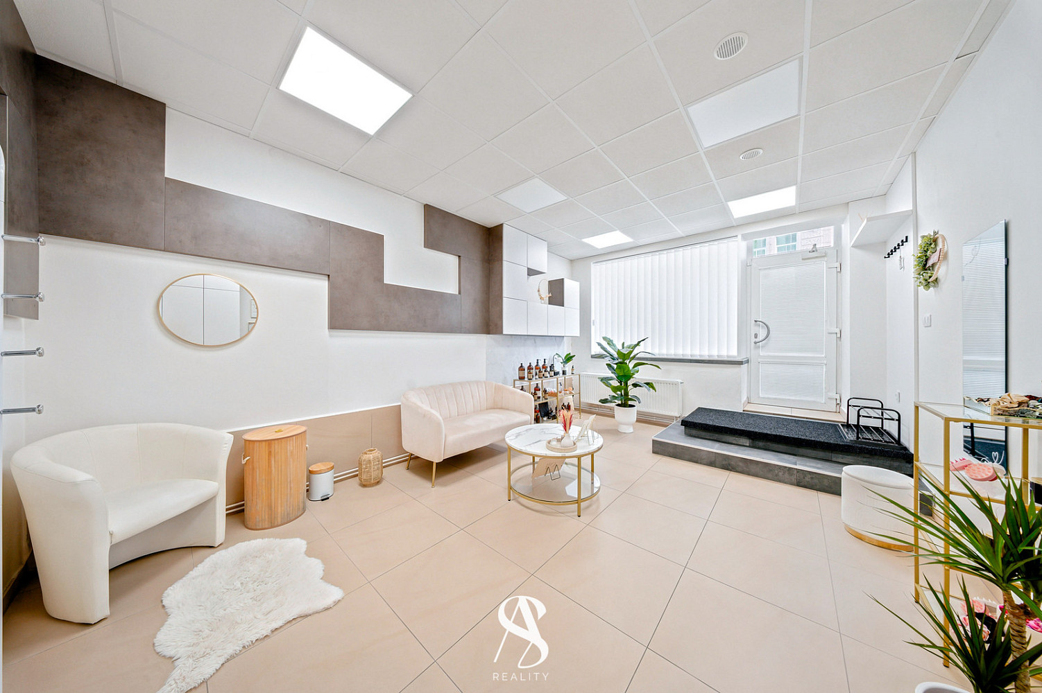 Prodej obchodních prostor 50 m²