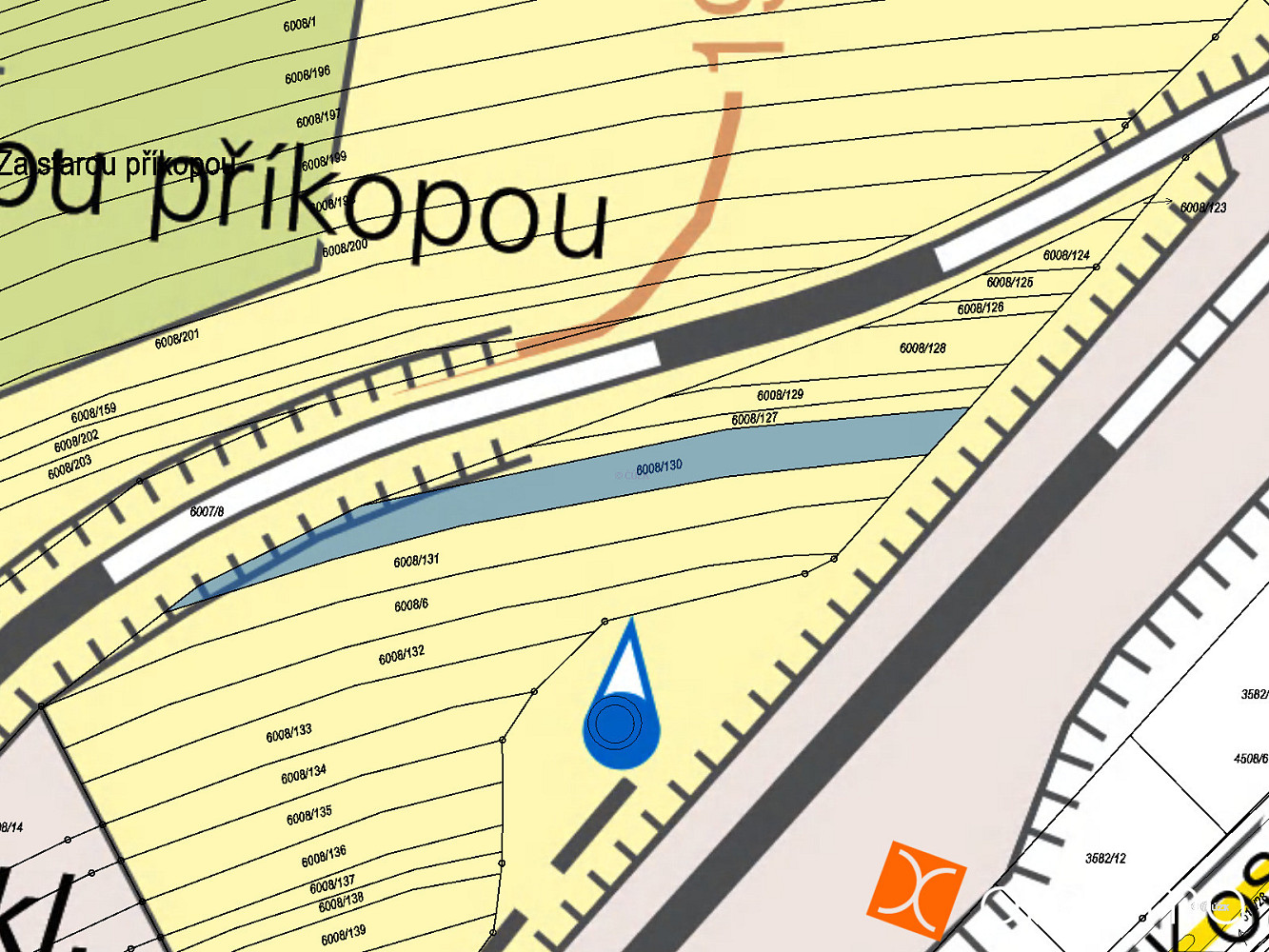 Prodej komerčního pozemku 622 m² – fotografie 3