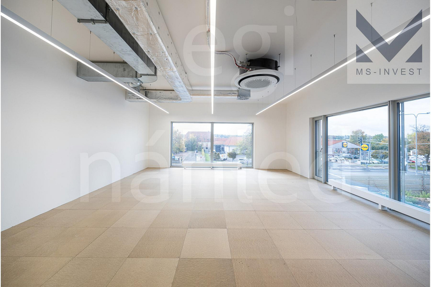 Prodej kanceláře 54 m² — photo 3