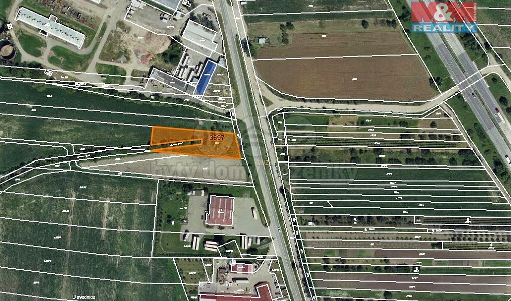 Prodej komerčního pozemku 2 044 m², Starovičky – náhled fotky 4