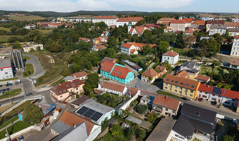 Prodej domu 1 500 m² s pozemkem 718 m², Rosice – náhled fotky 20