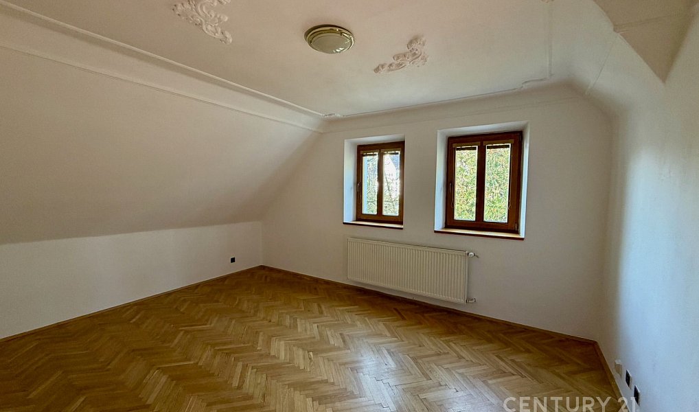Pronájem domu 450 m² s pozemkem 1 452 m², Domažlice – náhled fotky 30