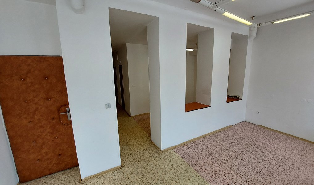 Pronájem obchodních prostor 71 m², Uherský Brod – náhled fotky 3