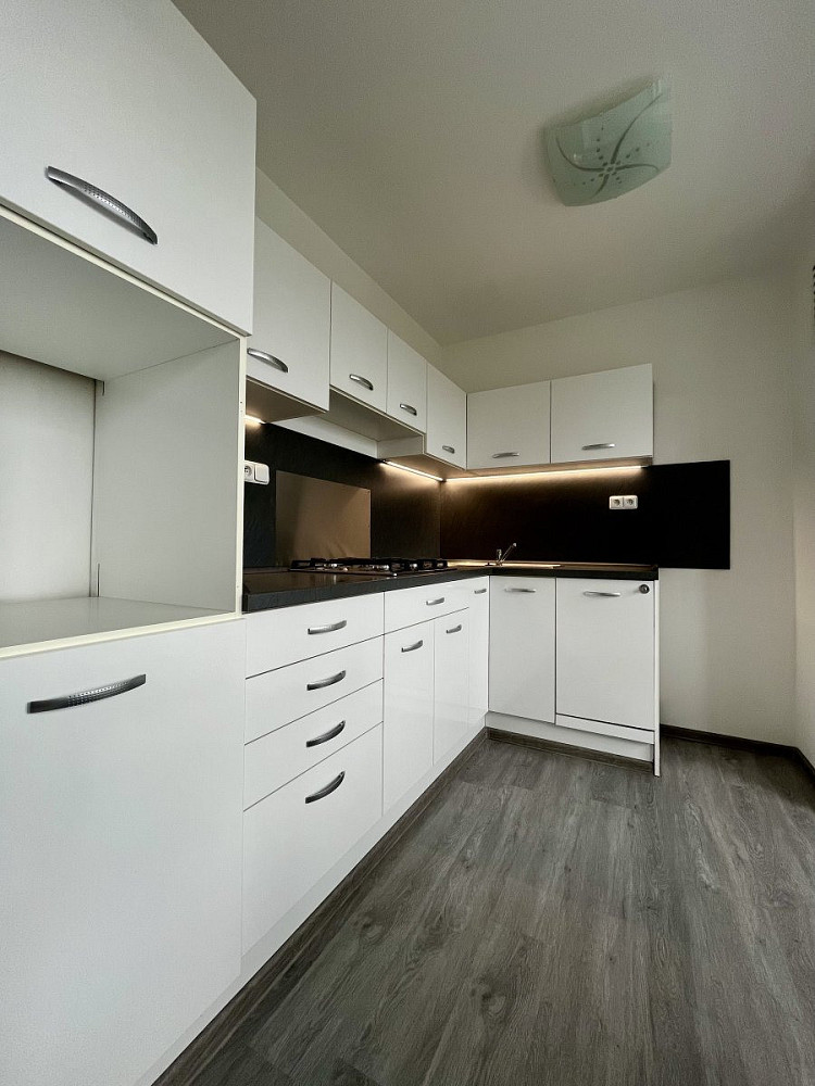 Pronájem bytu 1+1 38 m² – fotografie 2