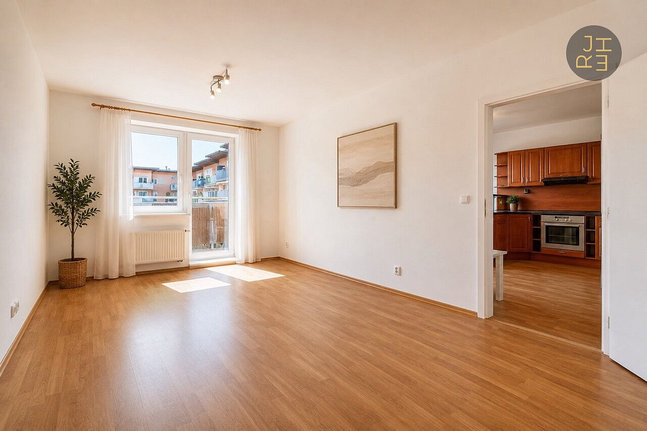 Prodej bytu 2+kk 64 m² — photo 3
