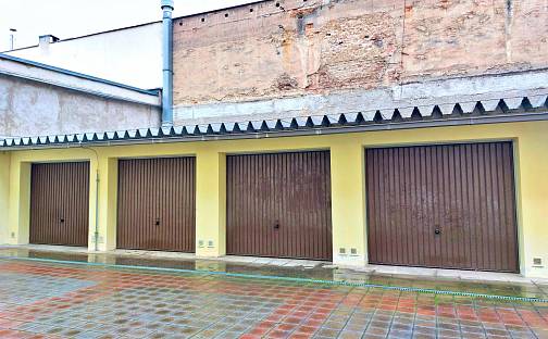 Prodej garáže o výměře 14m2, Praha 4 - Nusle, ul. Vlastislavova, Vlastislavova, Praha 4 - Nusle