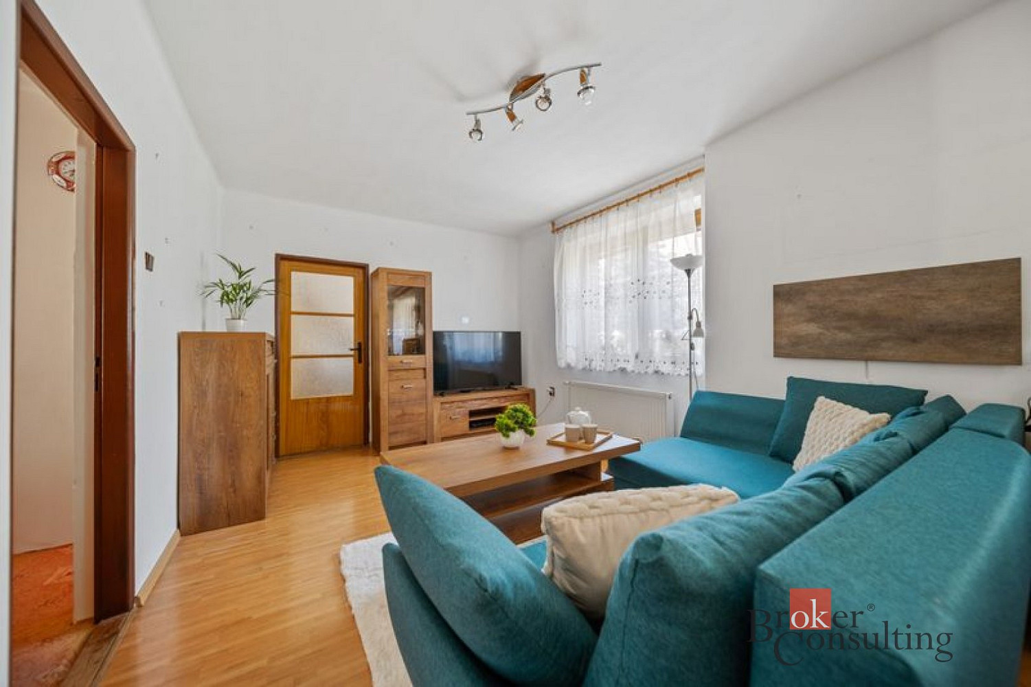 Prodej domu 250 m² s pozemkem 885 m²