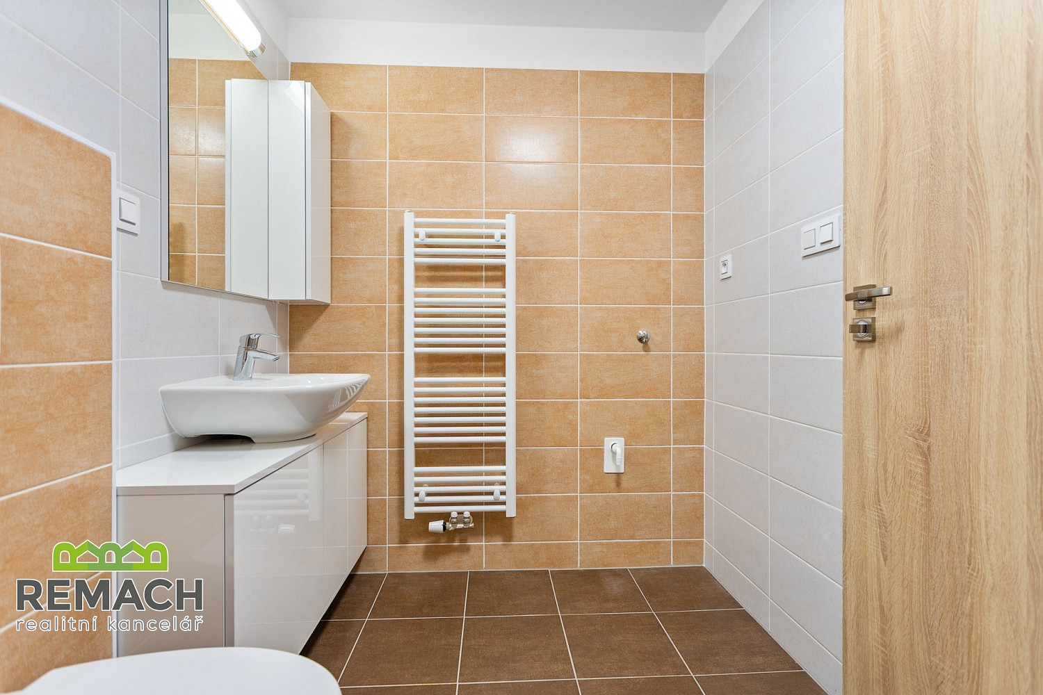 Pronájem bytu 2+kk 52 m² – fotografie 4