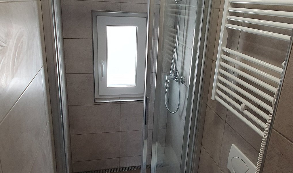 Pronájem domu 150 m², Zabrušany – náhled fotky 26